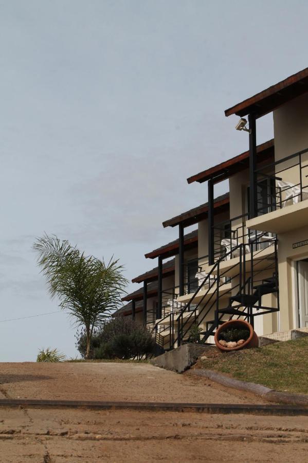 Brisas Del Lago Apartamentos Colón Buitenkant foto