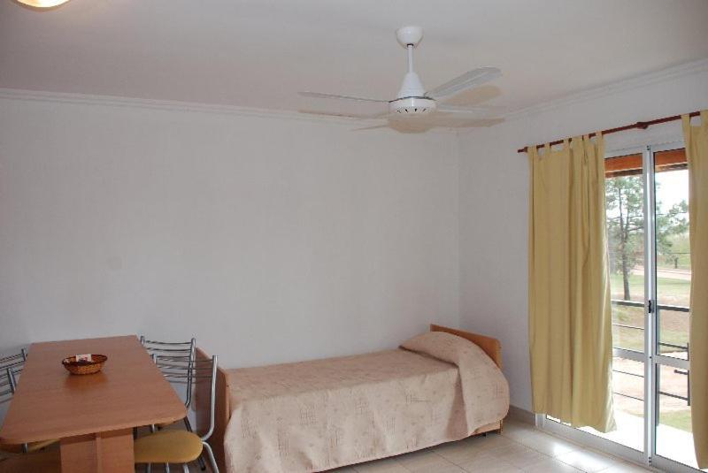Brisas Del Lago Apartamentos Colón Buitenkant foto