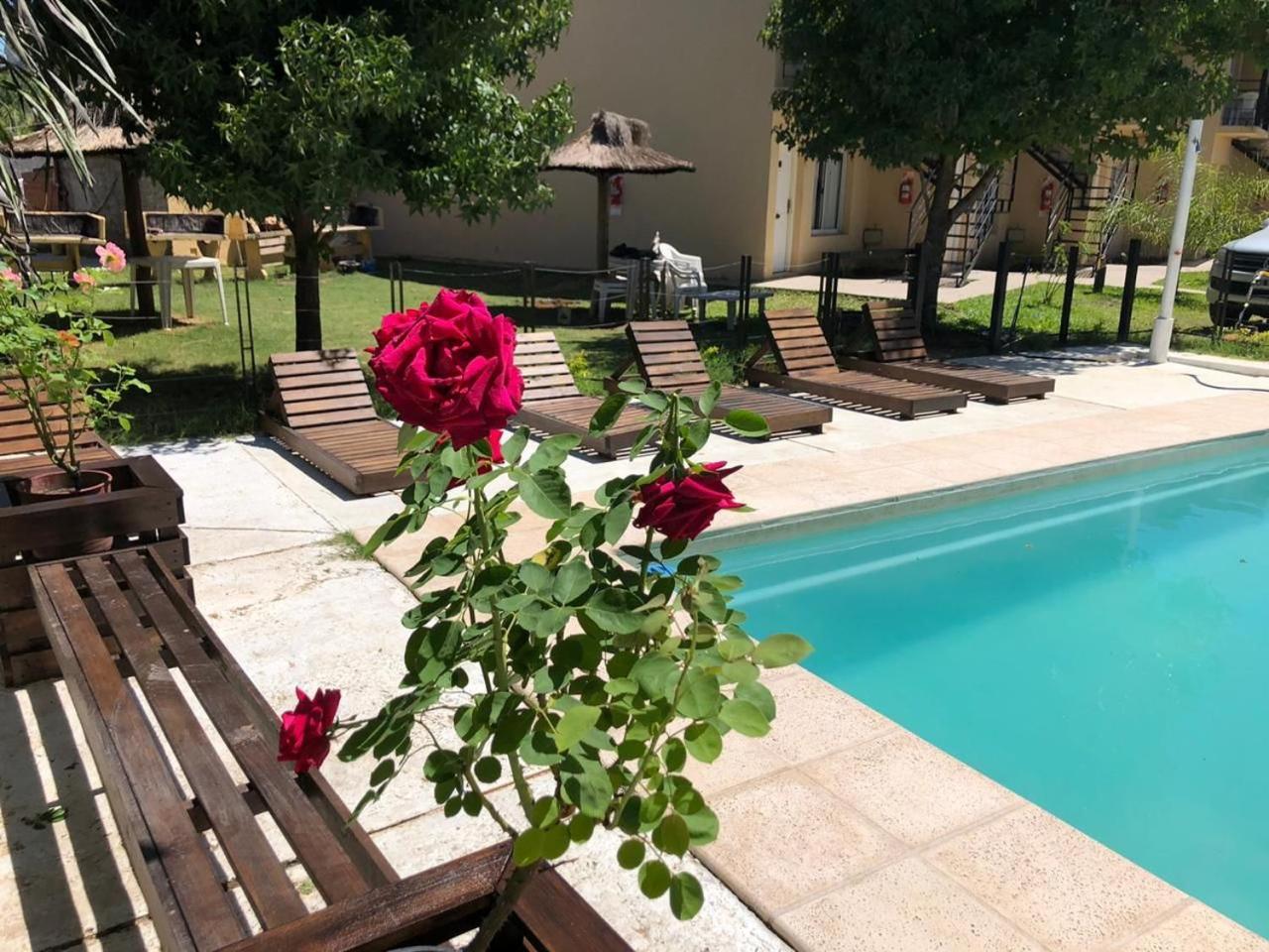 Brisas Del Lago Apartamentos Colón Buitenkant foto