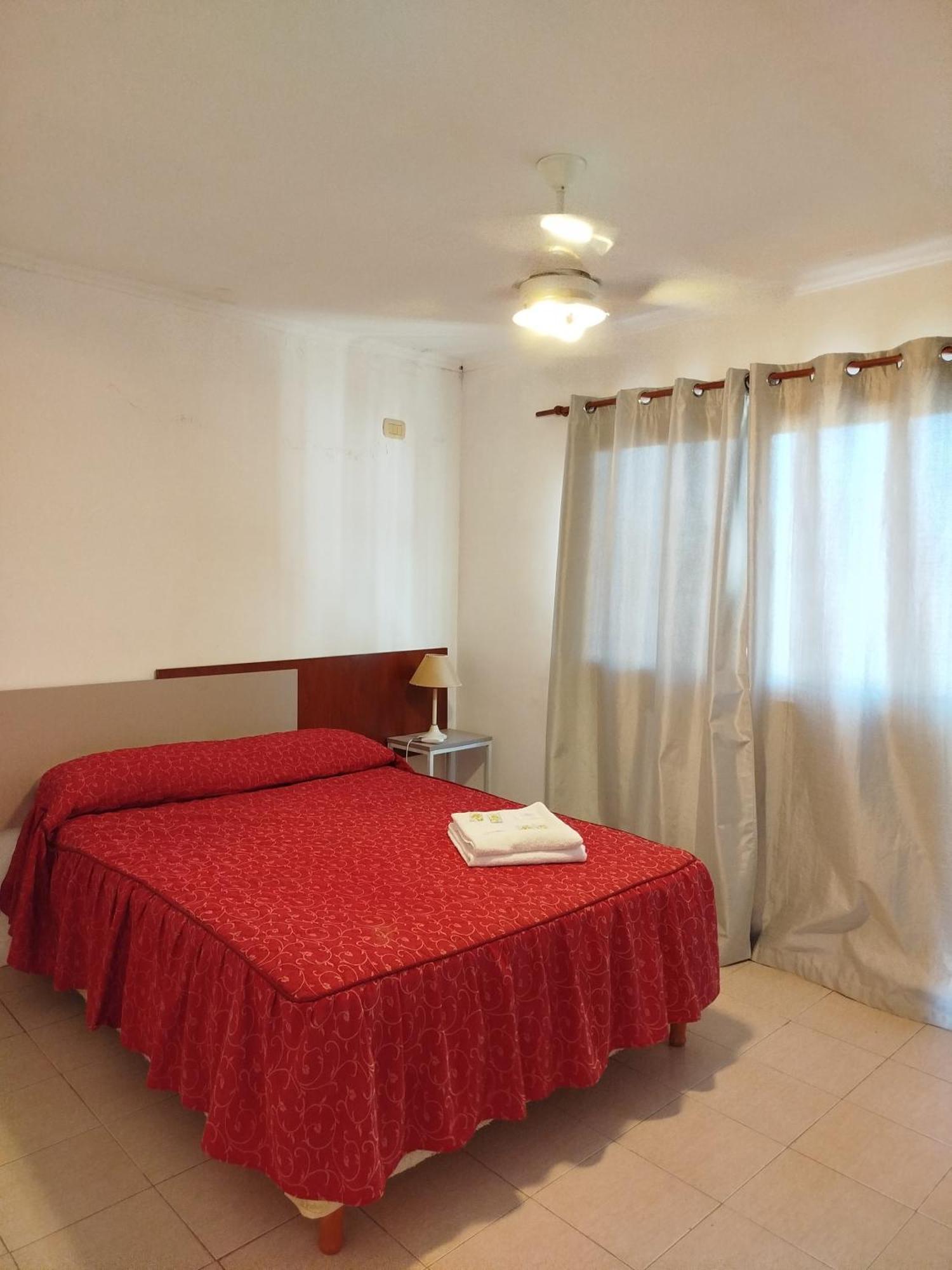 Brisas Del Lago Apartamentos Colón Buitenkant foto